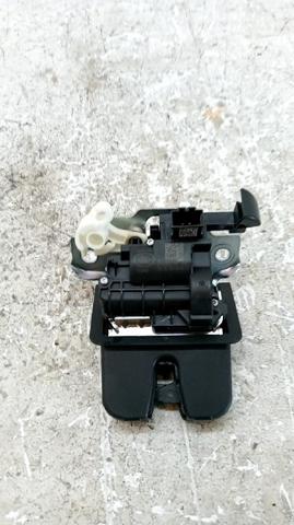 VAG 5TA827505D Cerradura de maletero  en stock Terrassa