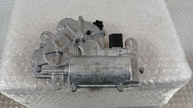 VAG 5TA827887C Motor de apertura/cierre del cierre del maletero (puerta trasera 3/5)  disponible Valladolid