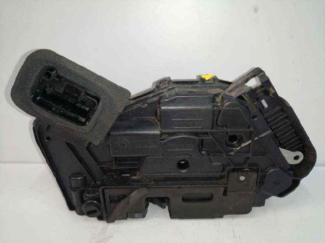 Cerradura puerta trasera izquierda para volkswagen polo 1.0 tsi chzb 5TA839015E+