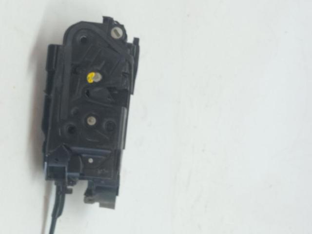 5TA839015K Cerradura de puerta trasera izquierda comprar Almería
