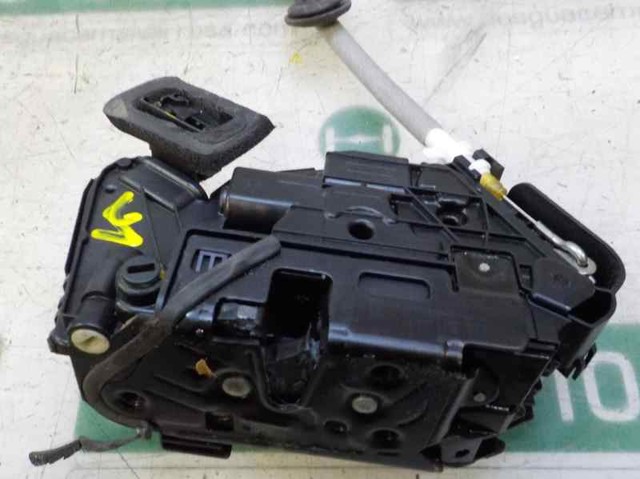 VAG 5TA839015K Cerradura de puerta trasera izquierda  en stock Salamanca