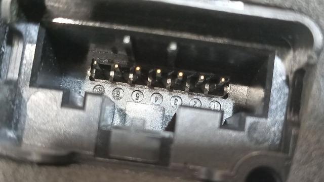 5TA839015L Cerradura de puerta trasera izquierda comprar Sevilla