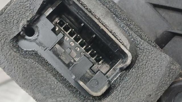VAG 5TA839016E Cerradura de la puerta trasera derecha  comprar en Murcia