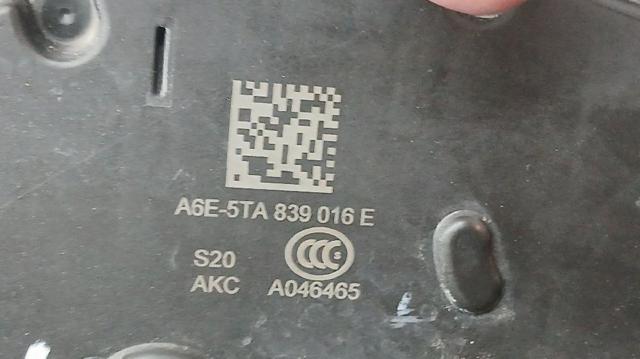 VAG 5TA839016E Cerradura de la puerta trasera derecha  comprar en Murcia