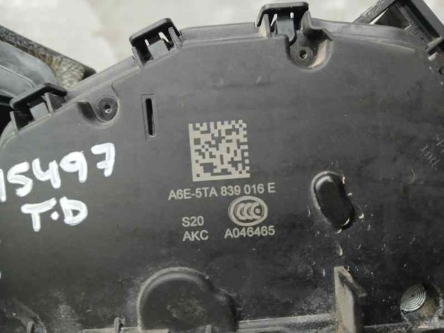 VAG 5TA839016E Cerradura de la puerta trasera derecha  comprar en Murcia