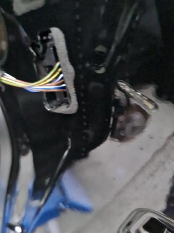 5TA839016Q VAG Cerradura de la puerta trasera derecha  comprar en Lleida