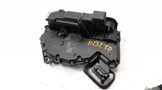 5TA839016Q VAG Cerradura de la puerta trasera derecha comprar Alcalá