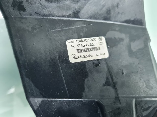 VAG 5TA941662 Faro antiniebla derecho  en stock Valencia