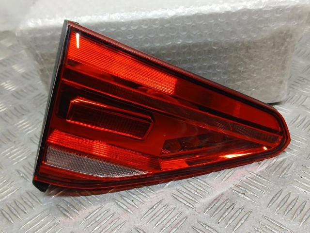 5TA945093D VAG Piloto trasero interior izquierdo  en stock Gandía
