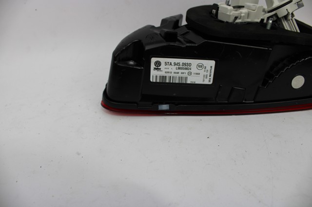 VAG 5TA945093D Piloto trasero interior izquierdo  disponible Valladolid