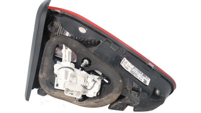 Piloto trasero interior izquierdo 5TA945093D VAG