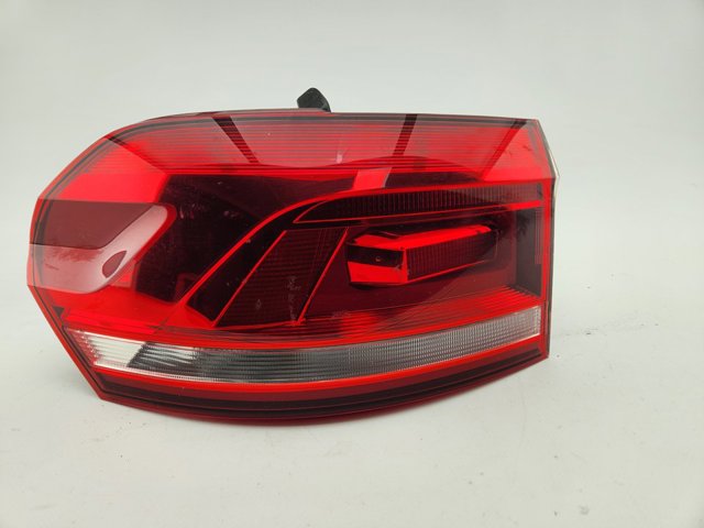 VAG 5TA945095A Piloto trasero exterior izquierdo comprar Barcelona