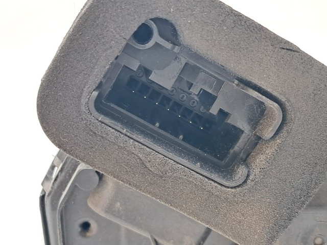 5TB837015B Cerradura de puerta delantera izquierda  comprar en Zaragoza