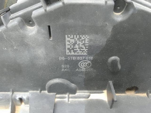 5TB837016 VAG Cerradura de puerta delantera derecha comprar Alcalá