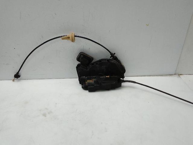 5TB837016 Cerradura de puerta delantera derecha comprar Girona