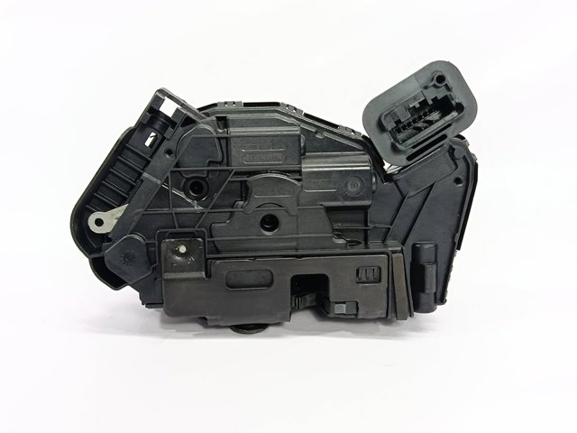 5TB837016A VAG