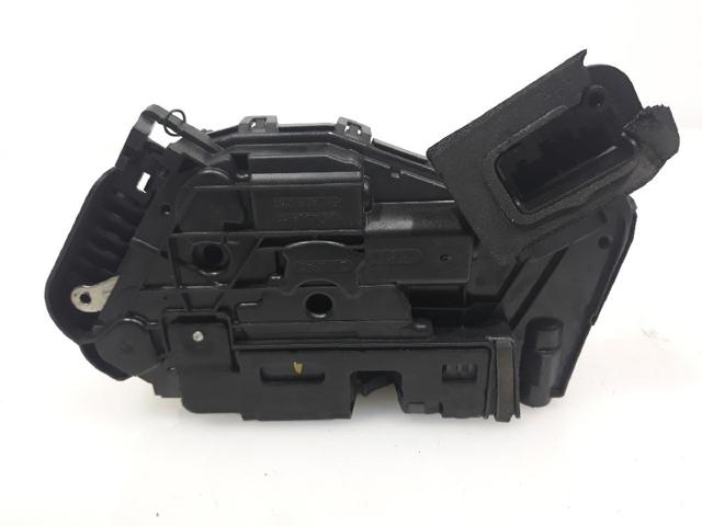 5TB837016A VAG Cerradura de puerta delantera derecha comprar Bilbao