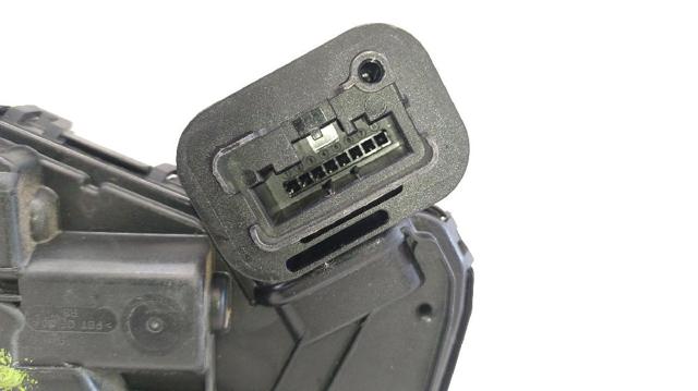 5TB837016C VAG Cerradura de puerta delantera derecha  disponible Ourense