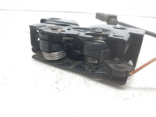 Cerradura del capó de motor 5U0823509H VAG