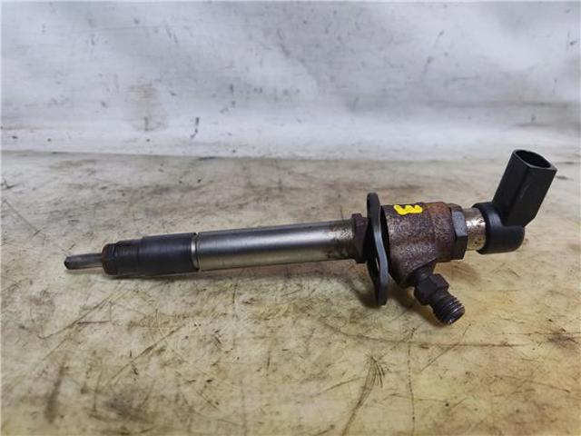 Inyector de combustible 5U3Q9K546AA PEUGEOT