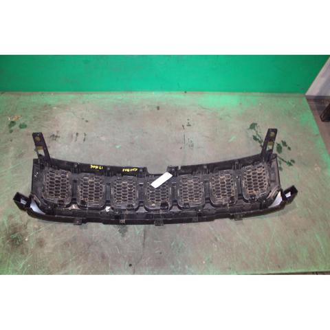 CHRYSLER 5UP86RXFAB Parrilla comprar Pamplona
