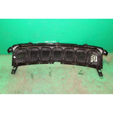 5UP86RXFAB CHRYSLER Parrilla comprar Alcalá