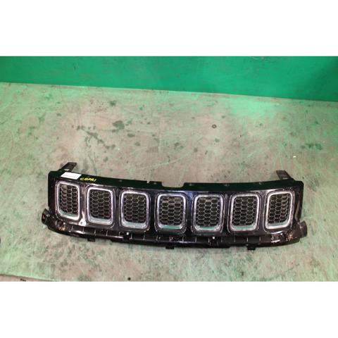 5UP86RXFAB Parrilla del radiador  comprar en Reus