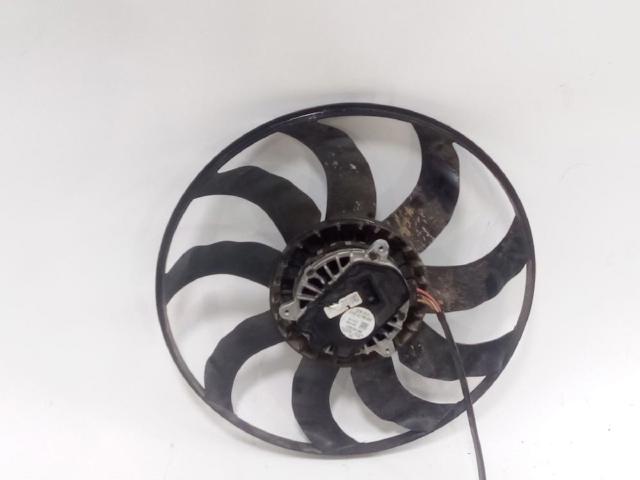 VAG 5WA121203G Difusor del radiador de refrigeración con motor y hélice  disponible España