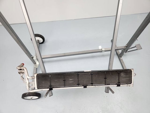 Radiador adicional de refrigeración del motor 5WA121251J VAG