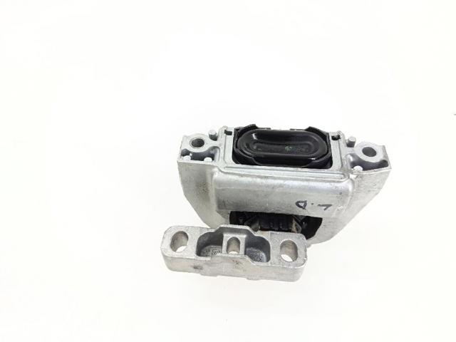 5WA199262D Soporte de motor derecho  en stock Sabadell