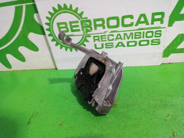 5WA199262H Soporte izquierdo de la transmisión comprar Sevilla