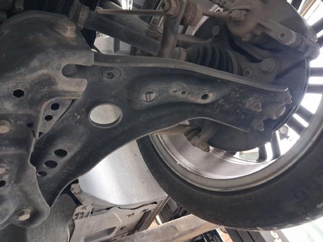 VAG 5WA407151 Brazo inferior izquierdo de la suspensión delantera  disponible Lugo