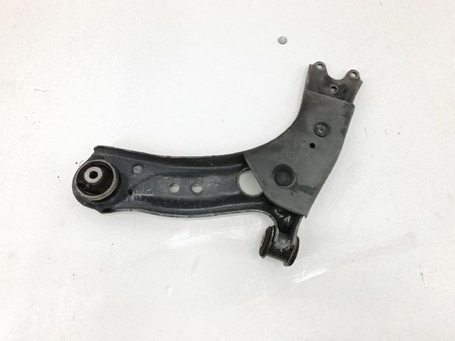 5WA407152 Brazo inferior derecho de la suspensión delantera  comprar en Pontevedra