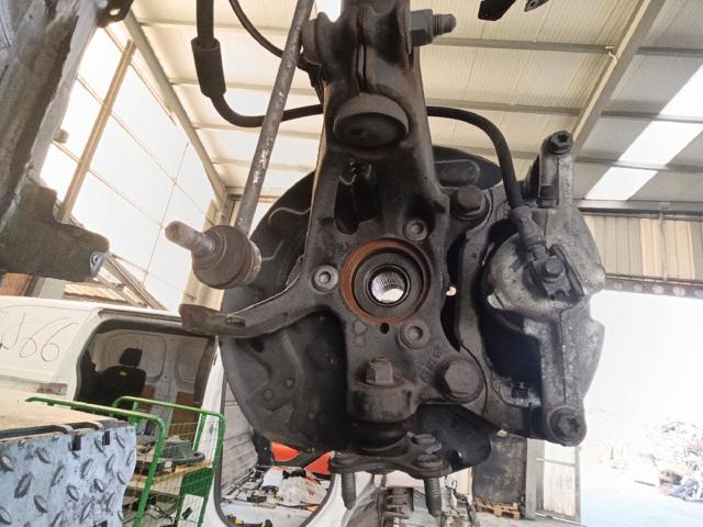 VAG 5WA407255 Mangueta delantera izquierda  en stock Salamanca