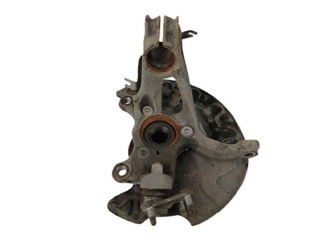 5WA407621 Cubo de rueda delantero  comprar en Reus