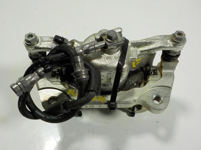 Juego de reparación, pinza de freno delantero BMW 2 F46