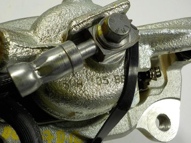 Juego de reparación, pinza de freno delantero BMW 2 F46