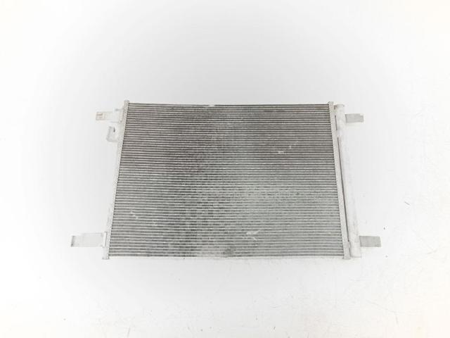 VAG 5WA816411A Condensador aire acondicionado  en stock Terrassa