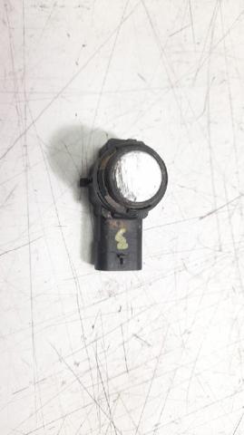 5WA919275B Sensor de estacionamiento delantero/trasero central  en stock Granada
