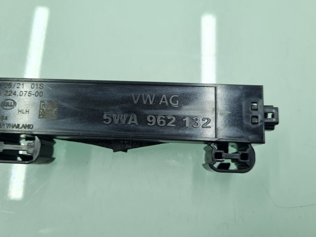5WA962132 VAG Antena Kessy  comprar en Jaén