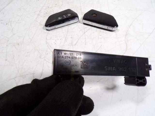 5WA962132 Antena Kessy  comprar en Pontevedra