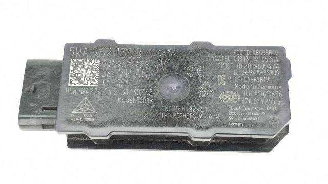 VAG 5WA962133B Antena Kessy  disponible España
