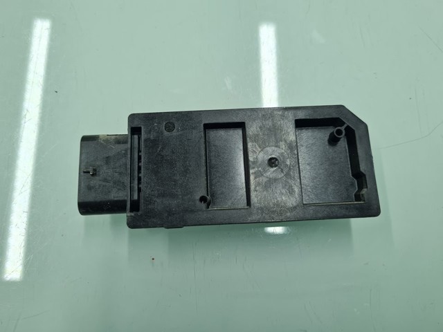 5WA962133B Antena Kessy comprar Sevilla