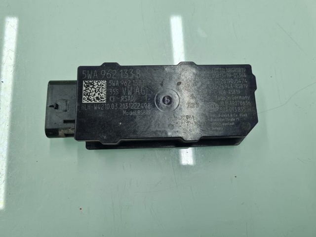 VAG 5WA962133B Antena Kessy  disponible Valladolid