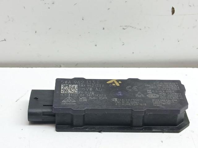 5WA962133F Antena  en stock Castellón
