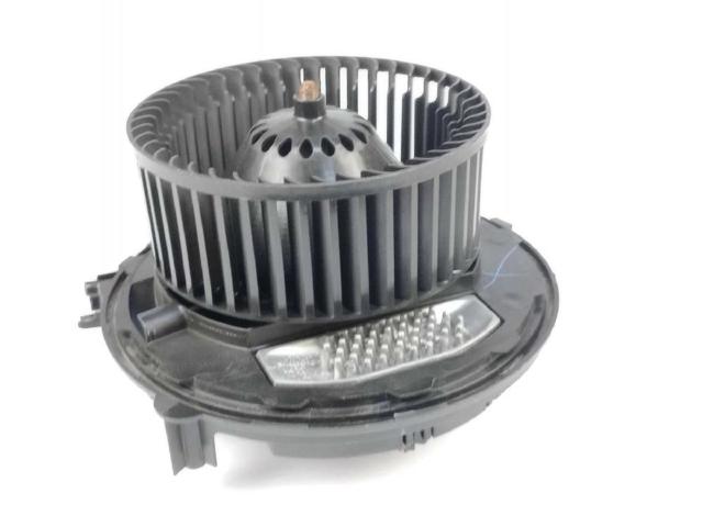 5WB819021 VAG Motor del ventilador del calefactor  comprar en Jaén