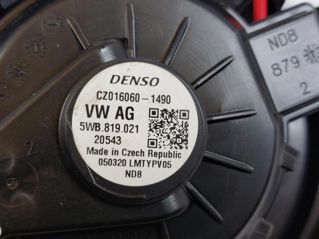 VAG 5WB819021 Motor del ventilador del calefactor  disponible Valladolid