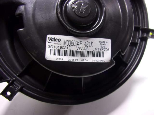 5WB819021A VAG Motor del ventilador del calefactor  disponible Vigo