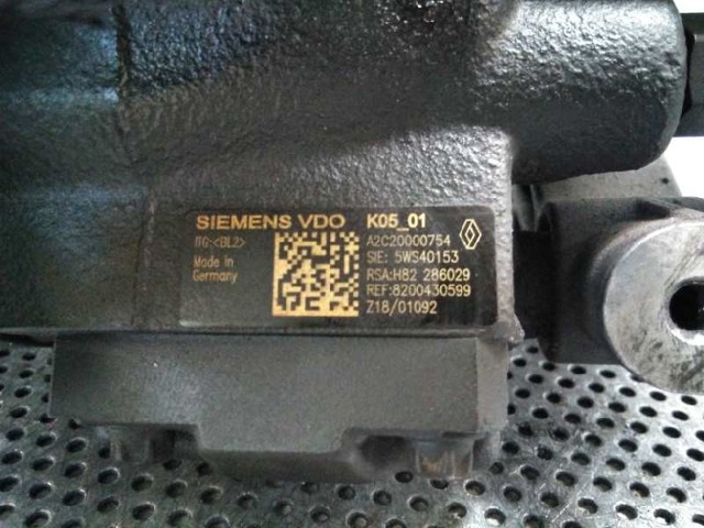 RENAULT 5WS40153 Bomba inyectora comprar Tarragona