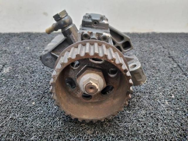 RENAULT 5WS40153 Bomba inyectora  en stock Terrassa